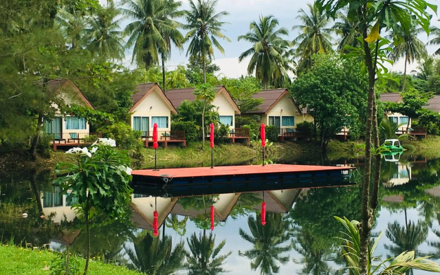 Khao Lak Golden Coconut Resort