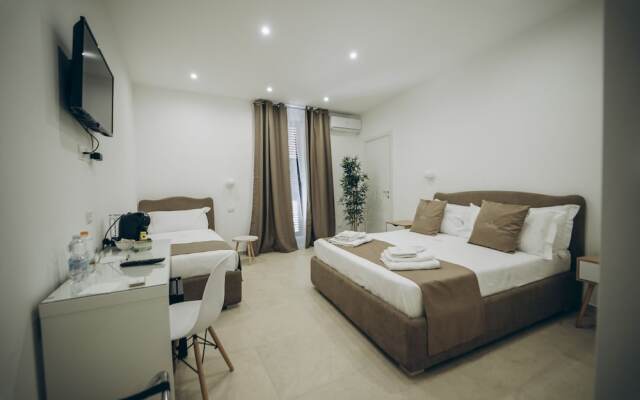 Dimora Fantasia Charme B&B