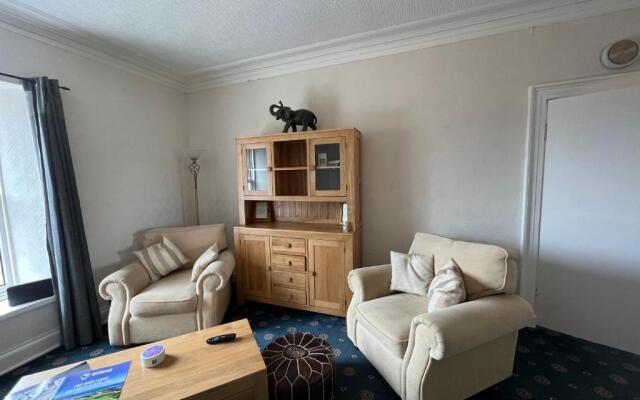 Montrose 2 Bedroom Flat Golf, Hike, castling& more