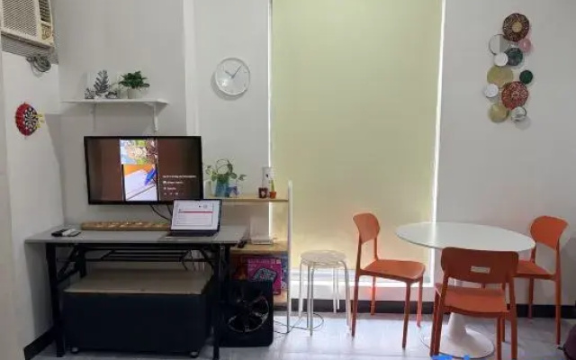 Furnished Studio Condo in Santa Rosa