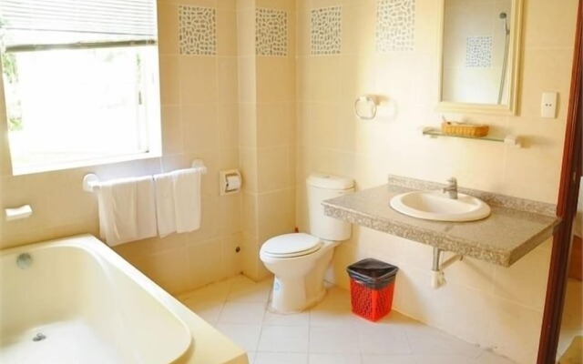 River Ray Estates