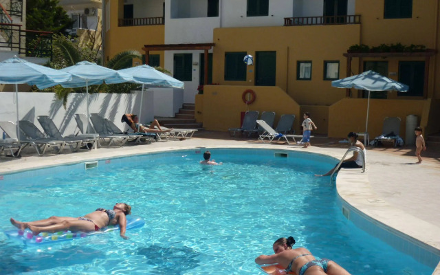 Elmi Suites Beach Hotel - All Inclusive