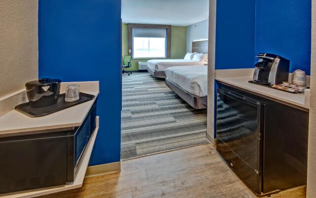 Holiday Inn Express Hotel & Suites Corsicana, an IHG Hotel