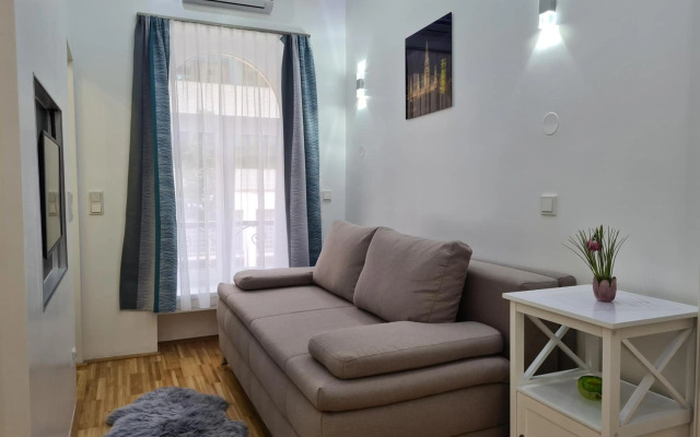 Flatprovider Lapi Gold Apartment - contactless check in