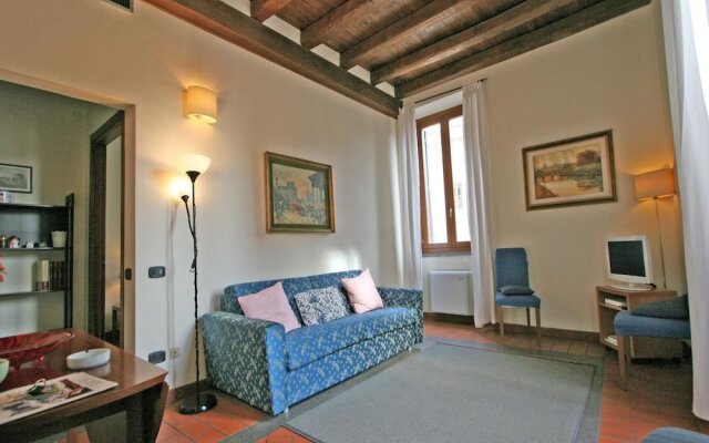 Navona House Apartments