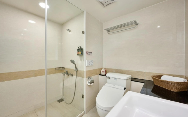 Eastin Taipei Hotel