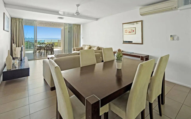 Azure Sea Whitsunday Resort
