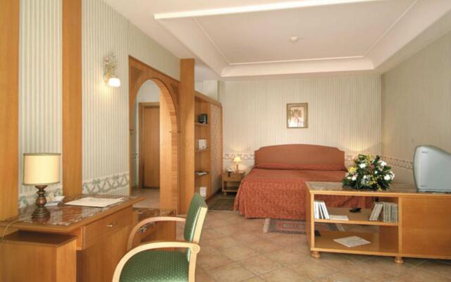 American Hotel