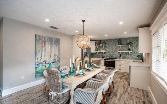 Island Life by AMI Locals