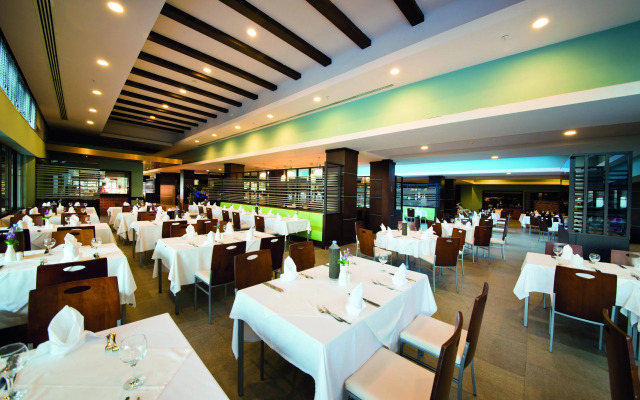 Limak Lara De Luxe Hotel - All Inclusive