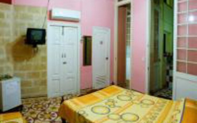 Yamila House