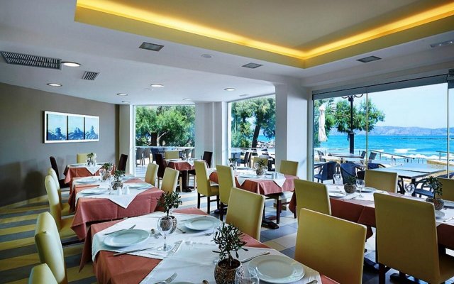 Molos Bay Hotel