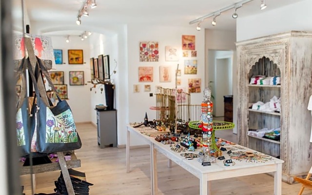 Cubo Sport & Art Hotel