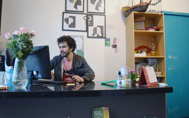 Hobi Hostel Bar & Lounge