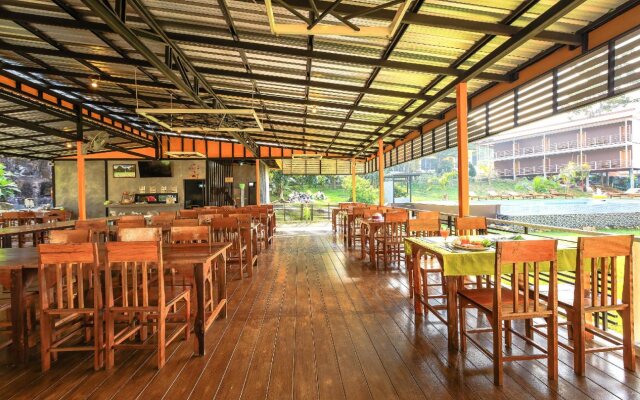 Phi Phi Chang Grand Resort & Spa