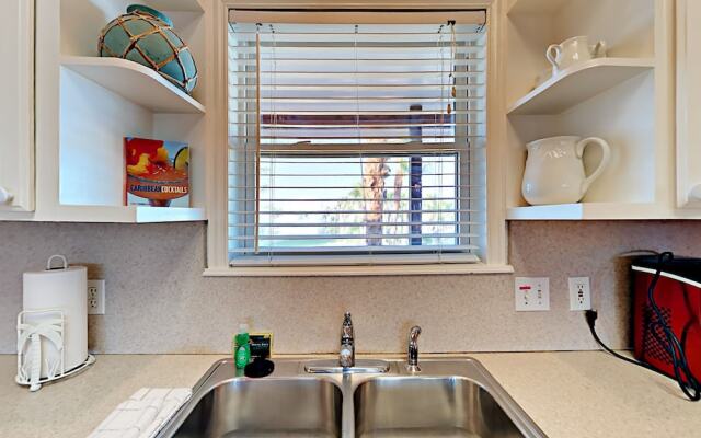 Beachy Keen - Five Bedroom Home