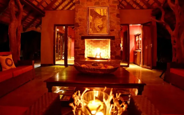 Motswiri Private Safari Lodge