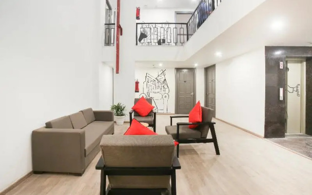 OYO 78628 Townhouse 136 Sector 46 Vikas Marg