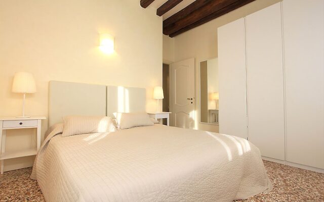 City Apartments - Venice View