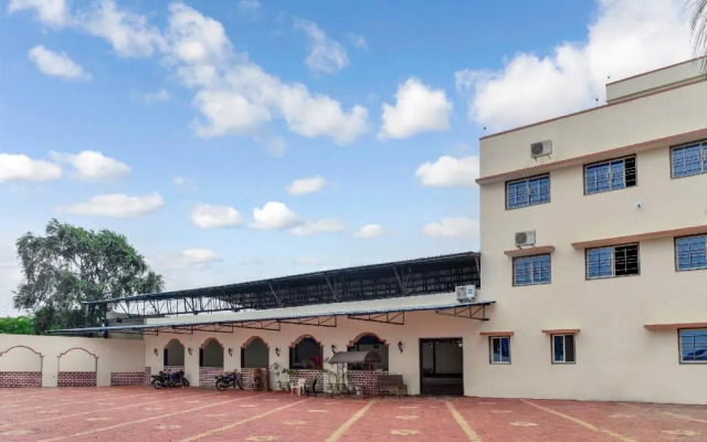 Kuber Vatika by OYO Rooms