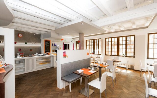 Hôtel de l'Europe by Happyculture