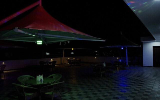 Treebo The King Mohali