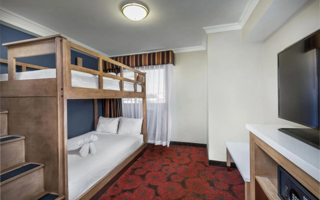 Desert Palms Hotel & Suites