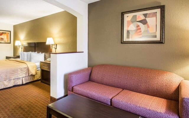 Quality Inn & Suites near Panama City Beach