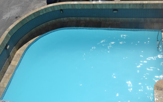 Tropical Praia Hotel