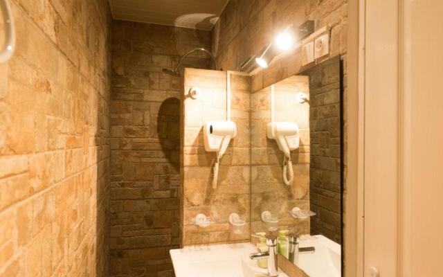 La Residence Des Cafeiers - Le Tampon (Adults Only)