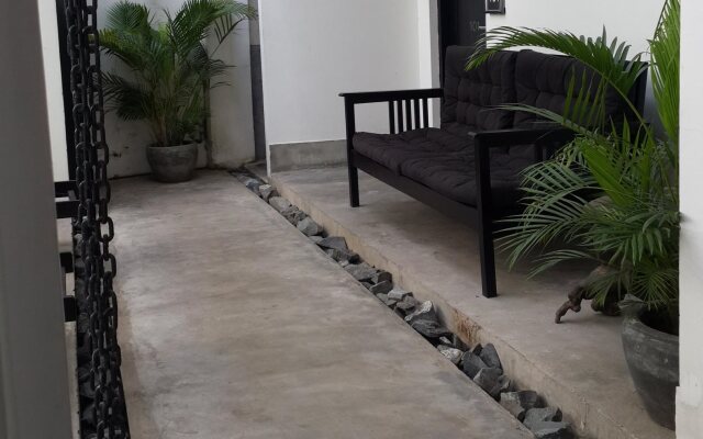 H Hotel Cambodia