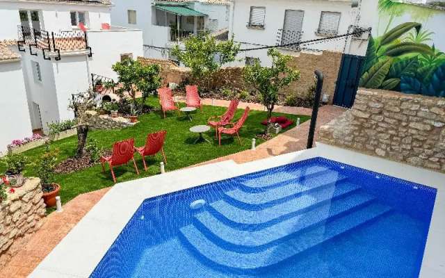 El Jardín De Castillo