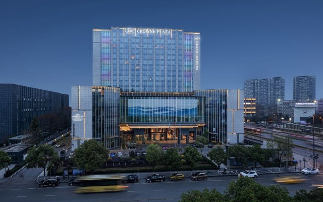 Crowne Plaza Chengdu Wuhou, an IHG Hotel