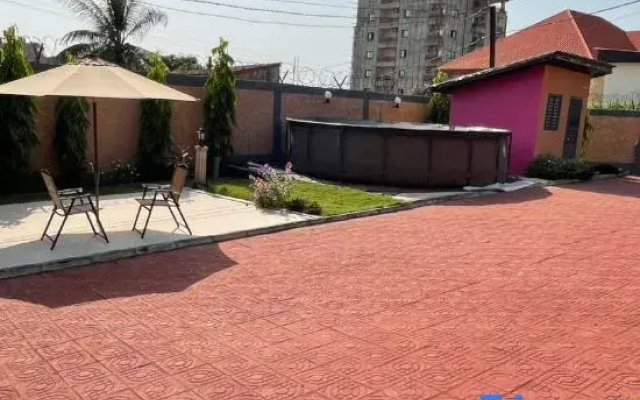 Villa Fatou Sow