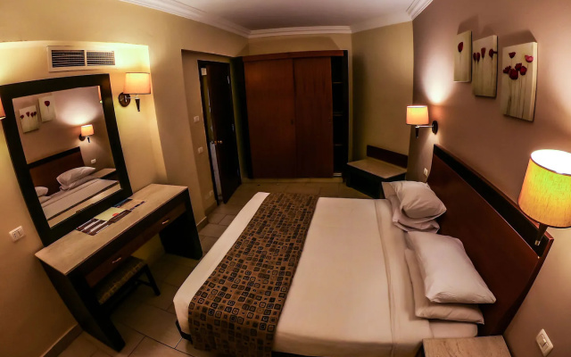 Regency Plaza Aqua Park & SPA