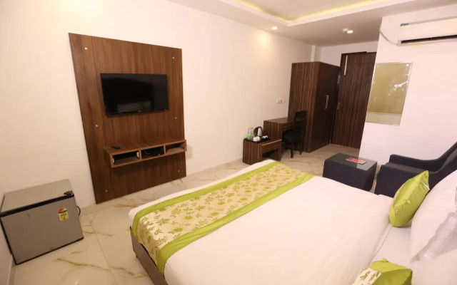 Hotel Milan by Foxi Group Near Delhi Airport