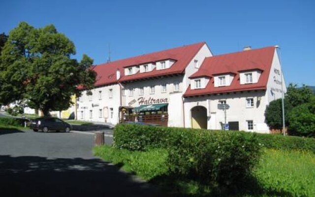 Hotel Haltrava