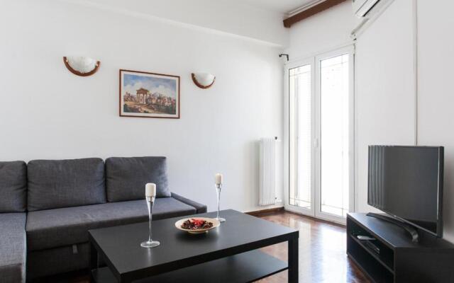 2 Min Walk To Acropolis 50 sqm