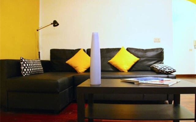 Spacious 2bed Flat Steps From S. Giovanni Laterano