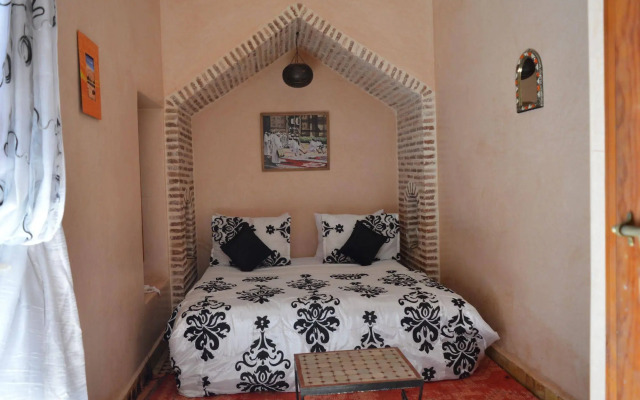 Riad Bonheur