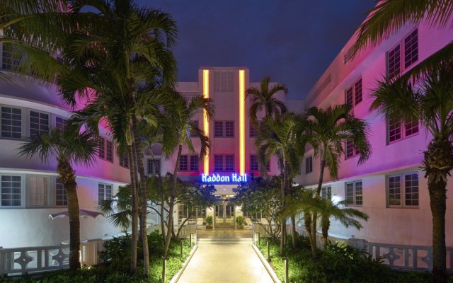 AxelBeach Miami South Beach – Adults Only