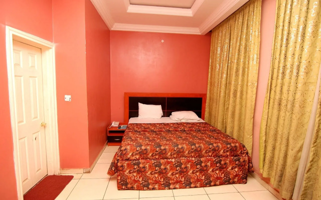 Alexis Hotel & Conference Centre