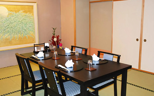 Albert Hotel Akita