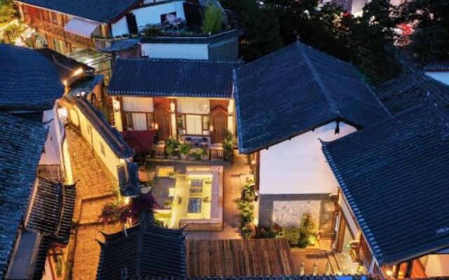 Musk·Villa Guanxueshan Zizai Courtyard Homestay (Lijiang Ancient City Dashuiche Branch)
