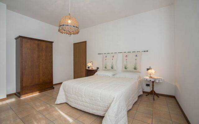 Tognazzi Casa Vacanze - Petriccio