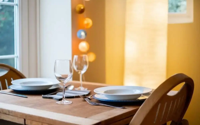 Host Stay Tivoli Den