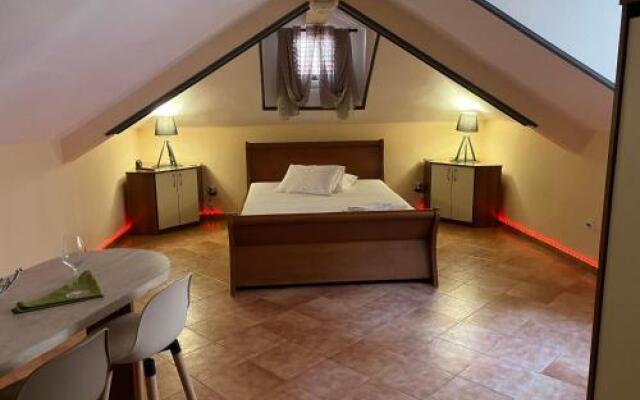 Maison du Sud / Apartment 3 Bed. in old Town Kotor