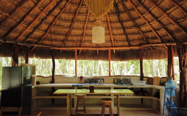 Room-unique Jungle Dome Ik