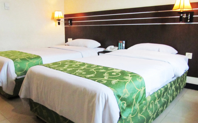Grand Antares Hotel