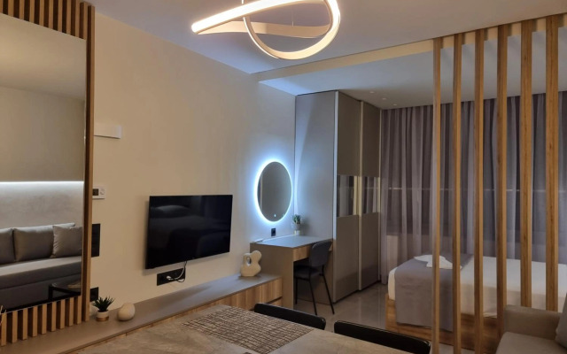 Iris City Center Premium Studio